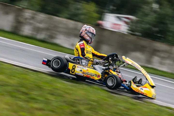 LADA Sport ROSNEFT Junior: Ян Голубенко выходит в лидеры сезона